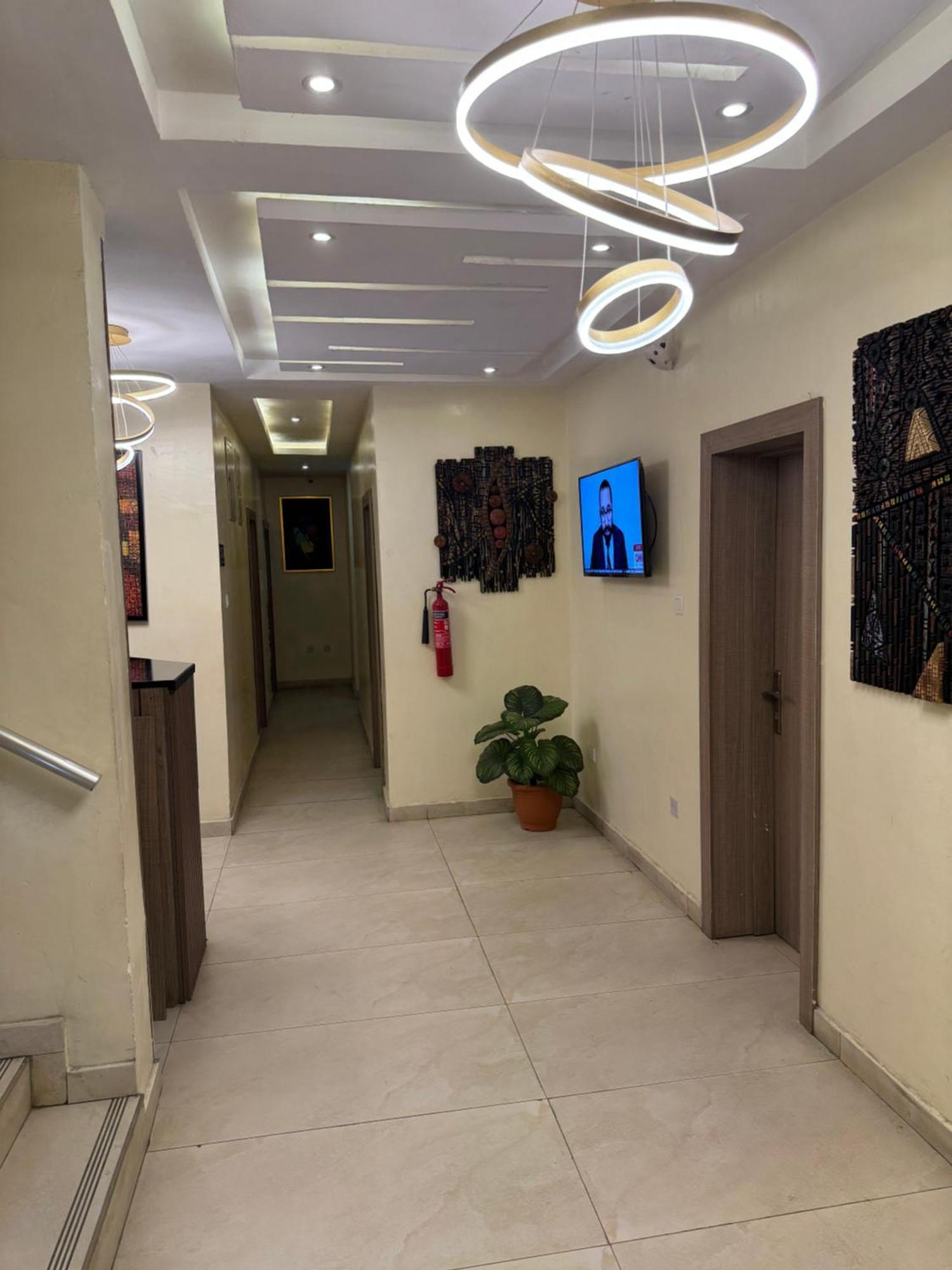 Mitos Luxury Suites Lagos Exterior photo